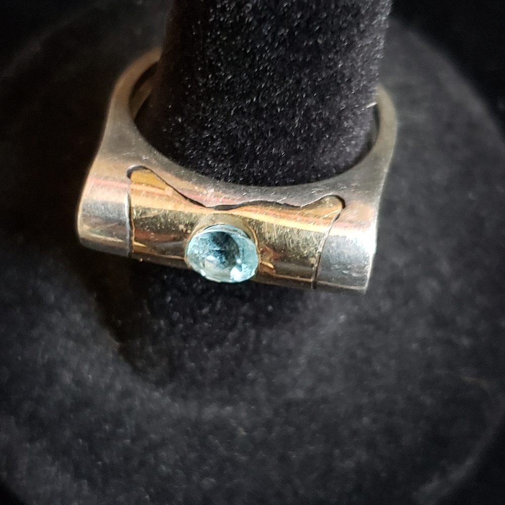 Sterling silver and gold tone gemstone ring
